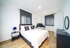 其他 3 Santana Gocek