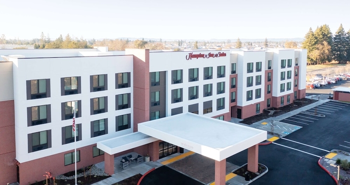 อื่นๆ Hampton Inn & Suites Santa Rosa Sonoma Wine Country