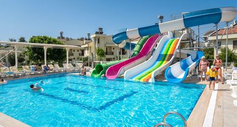 Others 2 Maya World Park