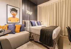 其他 7 Charlie Houx Pinheiros