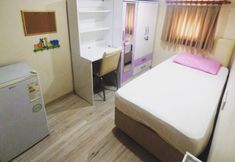 Lain-lain 2 Only Females - Bakirkoy Ladies Hostel