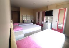 Lain-lain 3 Only Females - Bakirkoy Ladies Hostel