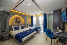 Lainnya California Hotel