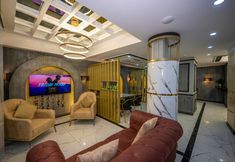 Lainnya 4 California Hotel