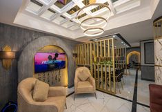 Lainnya 6 California Hotel