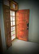 Pintu masuk dalaman Jannat Guest House