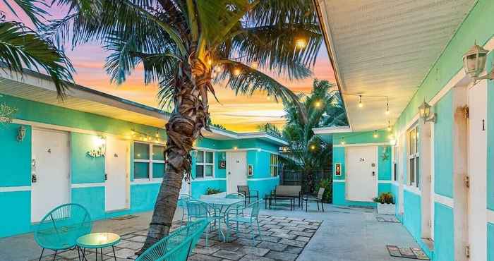 Others Studio With Bath & Parking: Hollywood Beach