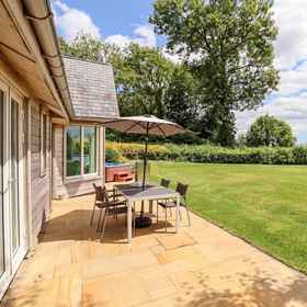 Primary image1Swandown, 12 Kittwhistle,Haselbury Plucknett飯店