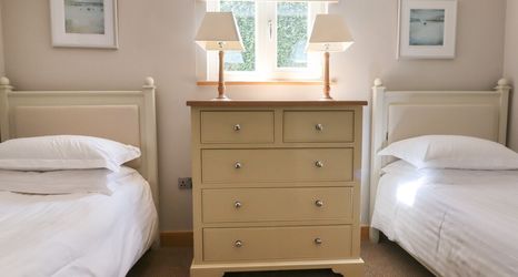 其他 2 Swandown, 18 Netherhaye