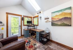 Lain-lain 3 River House Retreat 2 Bedroom Home by Redawning