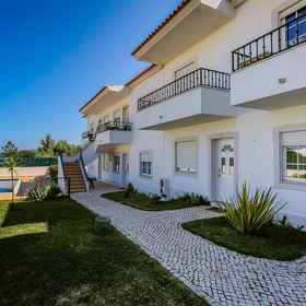 Primary image 1 Stunning 1-bed Apartment in Olhos de Agua, Olhos de Água Beach Hotels