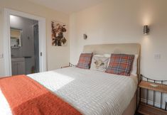 อื่นๆ 5 16 Fairfield Road