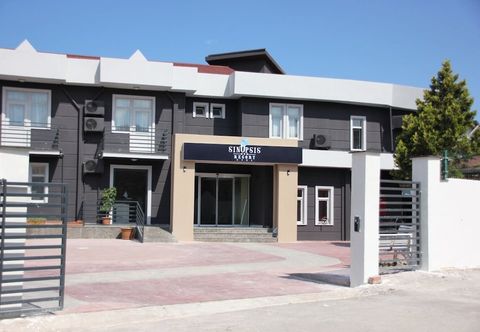 Others Sinopsis Resort Otel