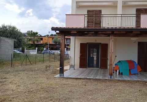 Khác Beach Villa in a Quiet Area