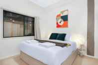 Lain-lain Stylish 1 Bedroom Apartment in Teneriffe