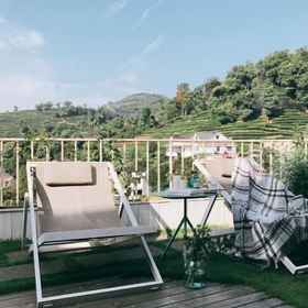 Primary image 1 Blank Inn, Le Meridien Binjiang Shirong Hotels