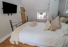 Others 2 O'neil Cottage