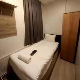 Room 1 Esinti Otel, Khách sạn Palladıum Offıce