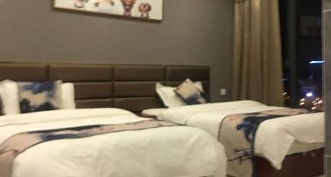 Lainnya 2 Blue Moon Hotel