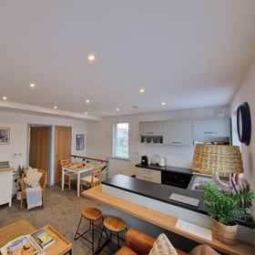 Primary image 1 The Crows Nest - Sheringham, Horsey Hotels