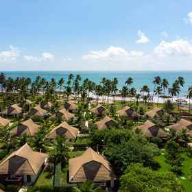 Primary image1Carneiros Beach Resort 邦加洛及公寓,Estrela do Mar Square飯店