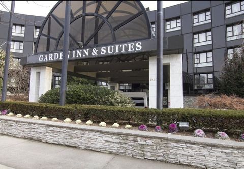 Others Garden Inn & Suites