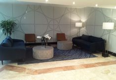 Others 3 Garden Inn & Suites