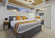 其他 5 Hilltop Country Retreat with Seaviews