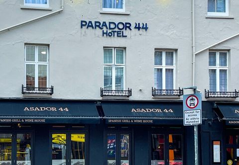 その他 Parador44