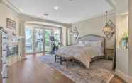อื่นๆ 7 Luxury Home Villa D' Amore Southern Florida Paradise Sleeps 10 5 Bedroom Villa by Redawning