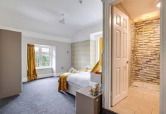 อื่นๆ 7 Delightful Holiday Home With sea Views and Hot Tub