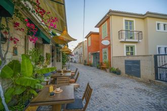 อื่นๆ 4 Calia Koyici Alacati