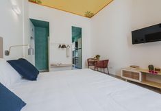 Others 2 Five Stars Sicily Elettra