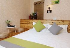 Lainnya 4 Yuerong Inn