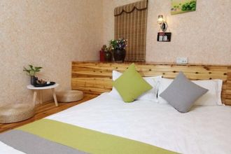 Lainnya 4 Yuerong Inn