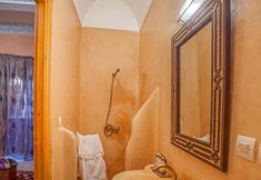 อื่นๆ 3 "room in Guest Room - Riad Lakouas-benjoin Room"