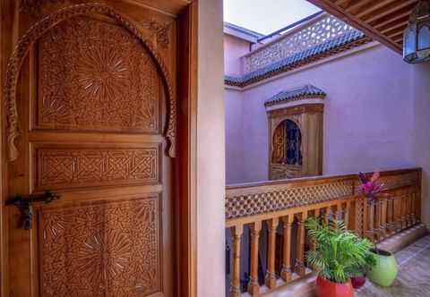 อื่นๆ "room in Guest Room - Riad Lakouas-benjoin Room"