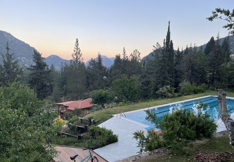 Others Trinitys Forest Bungalows