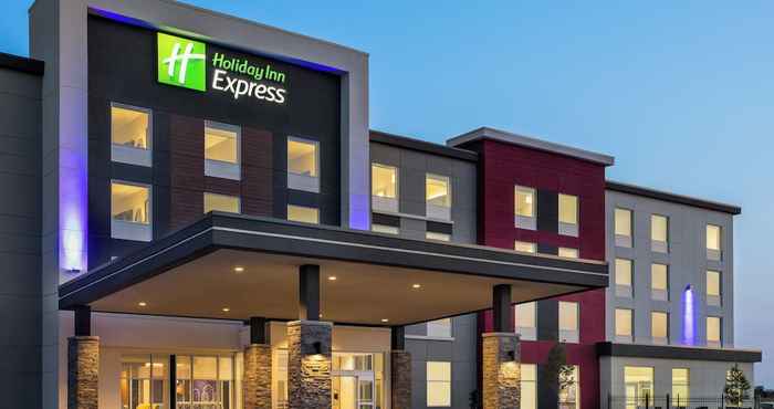 Others Holiday Inn Express Strathroy, an IHG Hotel