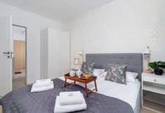 Lainnya 4 Exclusive Apartment Mogilska by Renters