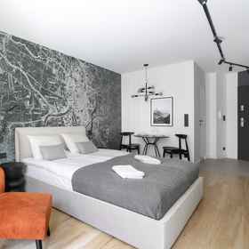 Primary image 1 스튜디오 크라코 아리안스카 바이 렌터스, Krakow Bus Station Czyżyny 호텔