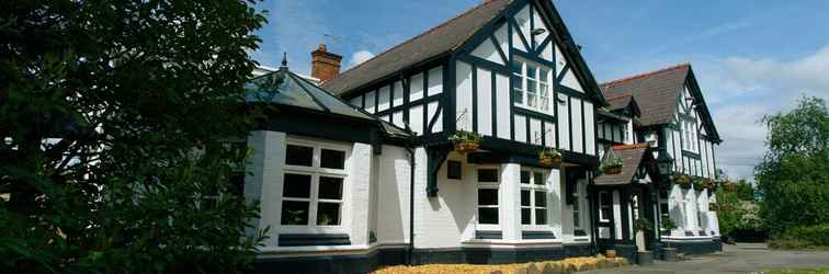 อื่นๆ Egerton Arms