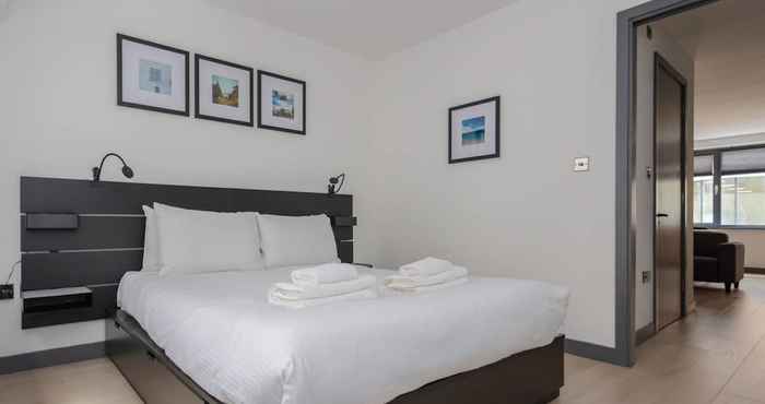 Khác Stylish 1 Bedroom Apartment in Holborn in a Great Location