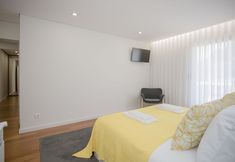 Others 5 Liiiving - Luxury River View Apartment V