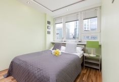 Others 2 Apartment Jana Pawła II by Renters