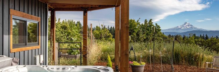 Others Zen View 2 Bedroom Home by Redawning