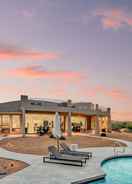 Imej utama Fallbrook by Avantstay Secluded Home on 40acres W/pool, Rooftop & Trails!