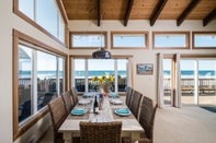 Others Pacific House by Avantstay Bright Airy Home w/ Direct Access to Cannon Beach