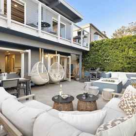 Primary image 1 Mission Point Buyout by Avantstay Two Unit Buyout w/ Patio, Fire Pit & Close to Beach! 6bdrs, San Diego Hotels
