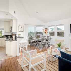 Primary image 1 Sonrisa II by Avantstay Home w/ Views in Pacific Beach Mins to Belmont Park, Keenan Supply - San Diego Hotels